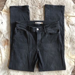 Levi’s 712 Slim Jeans Dark Wash